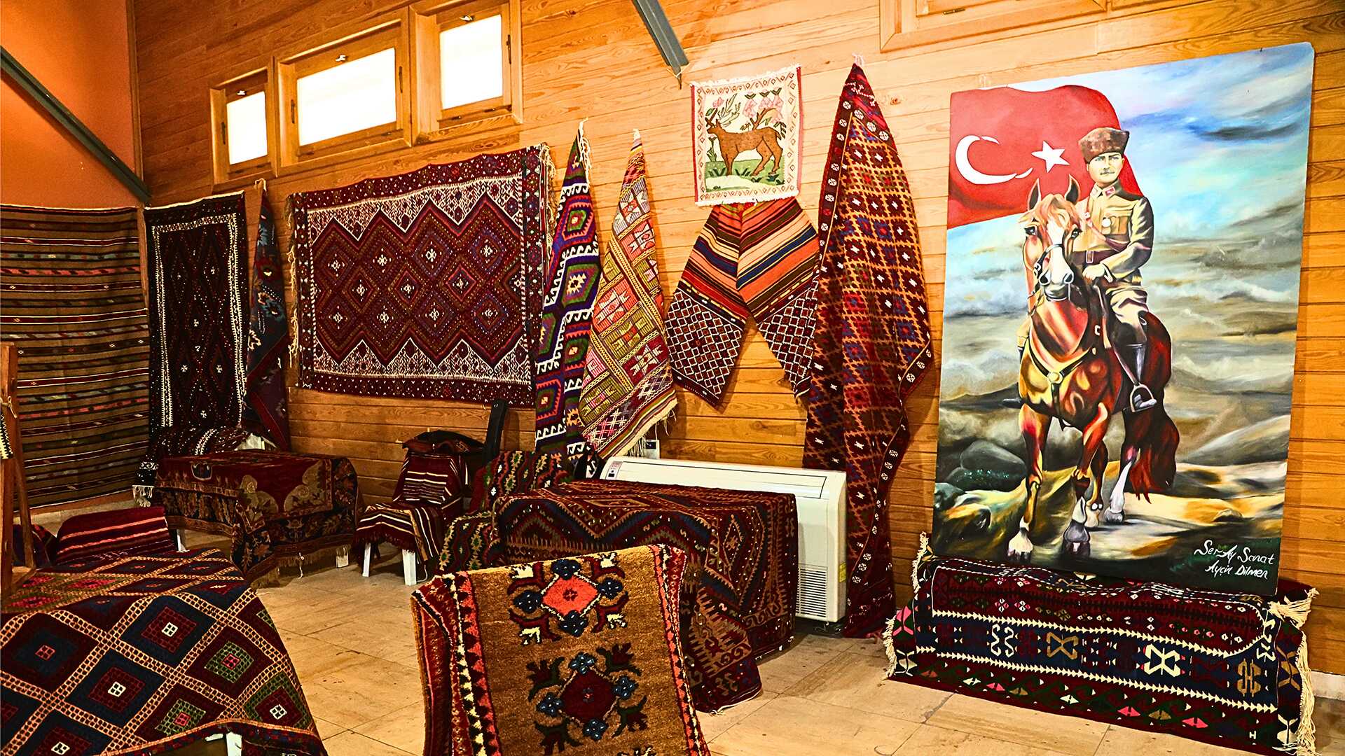 Eşme Kilimleri